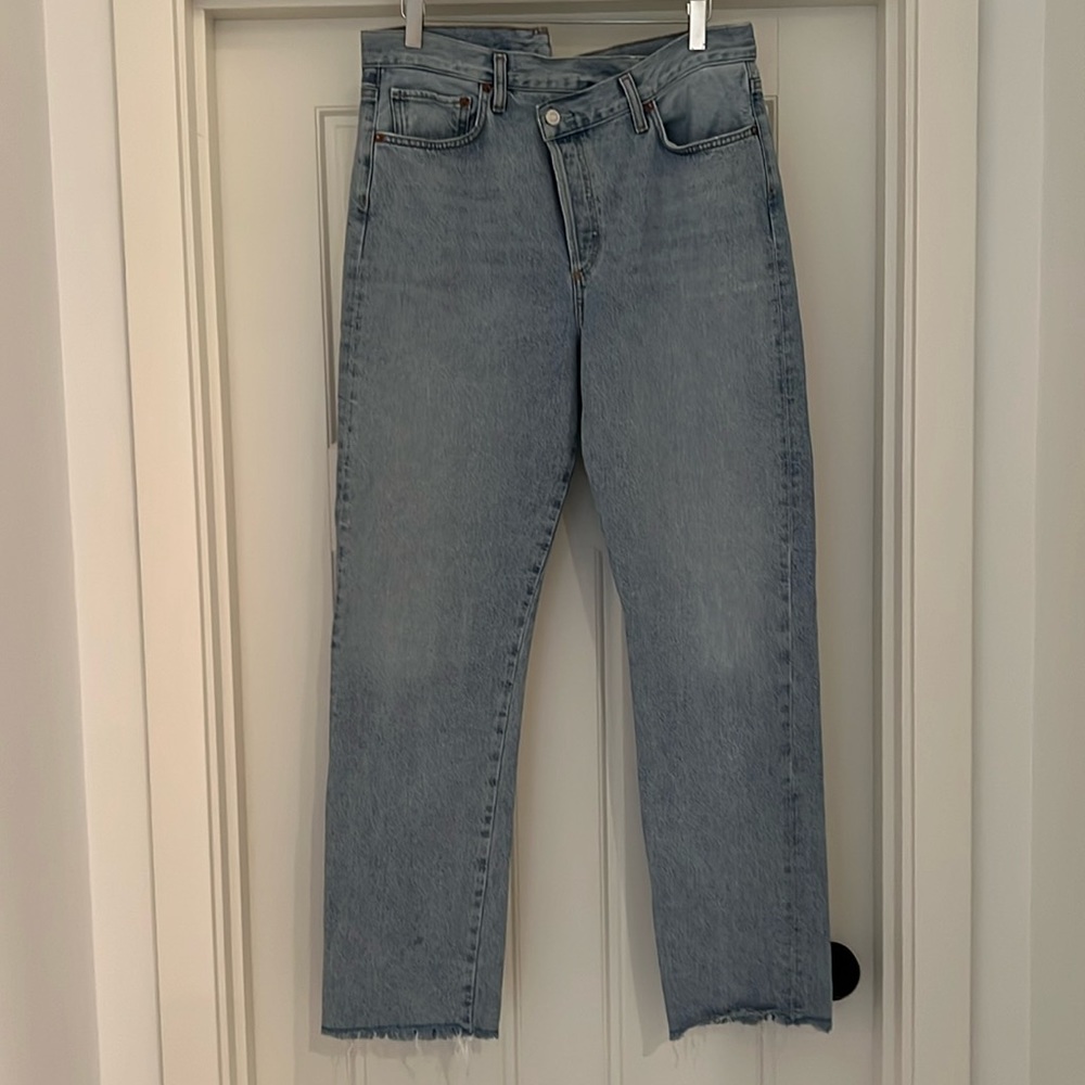 AGOLDE LIKE NEW - PERFECT CONDITION! Criss Cross Frayed Jeans Size 30